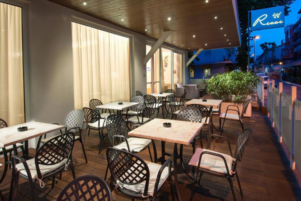 Hotel Ricci Rimini Exterior photo